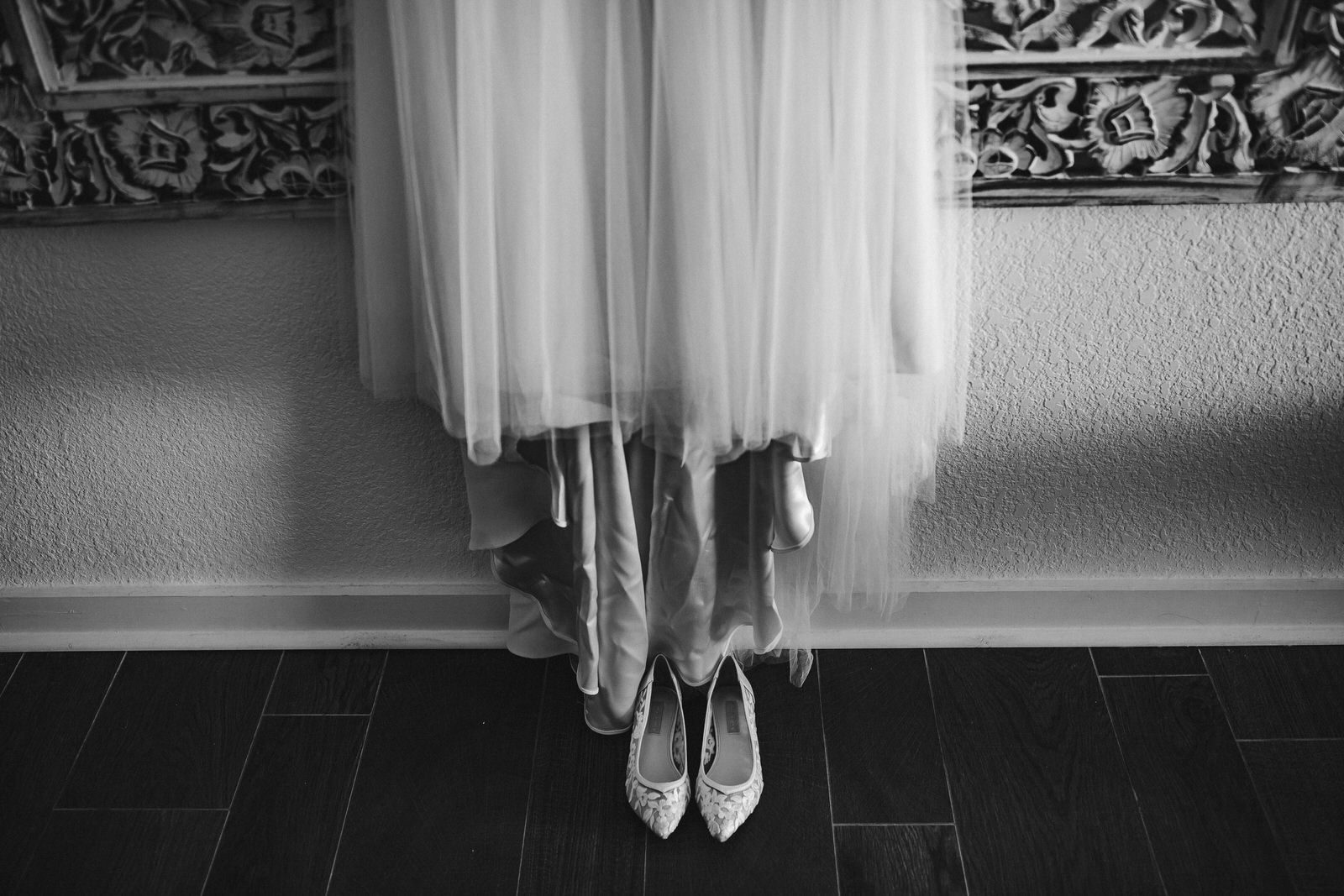 dress_shoes_lgbtq_wedding_photography.jpg