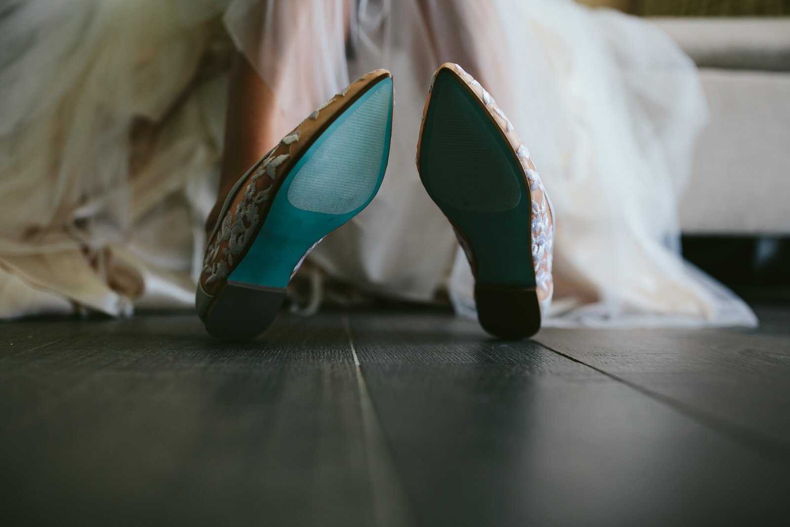 something_blue_wedding_shoes_details.jpg
