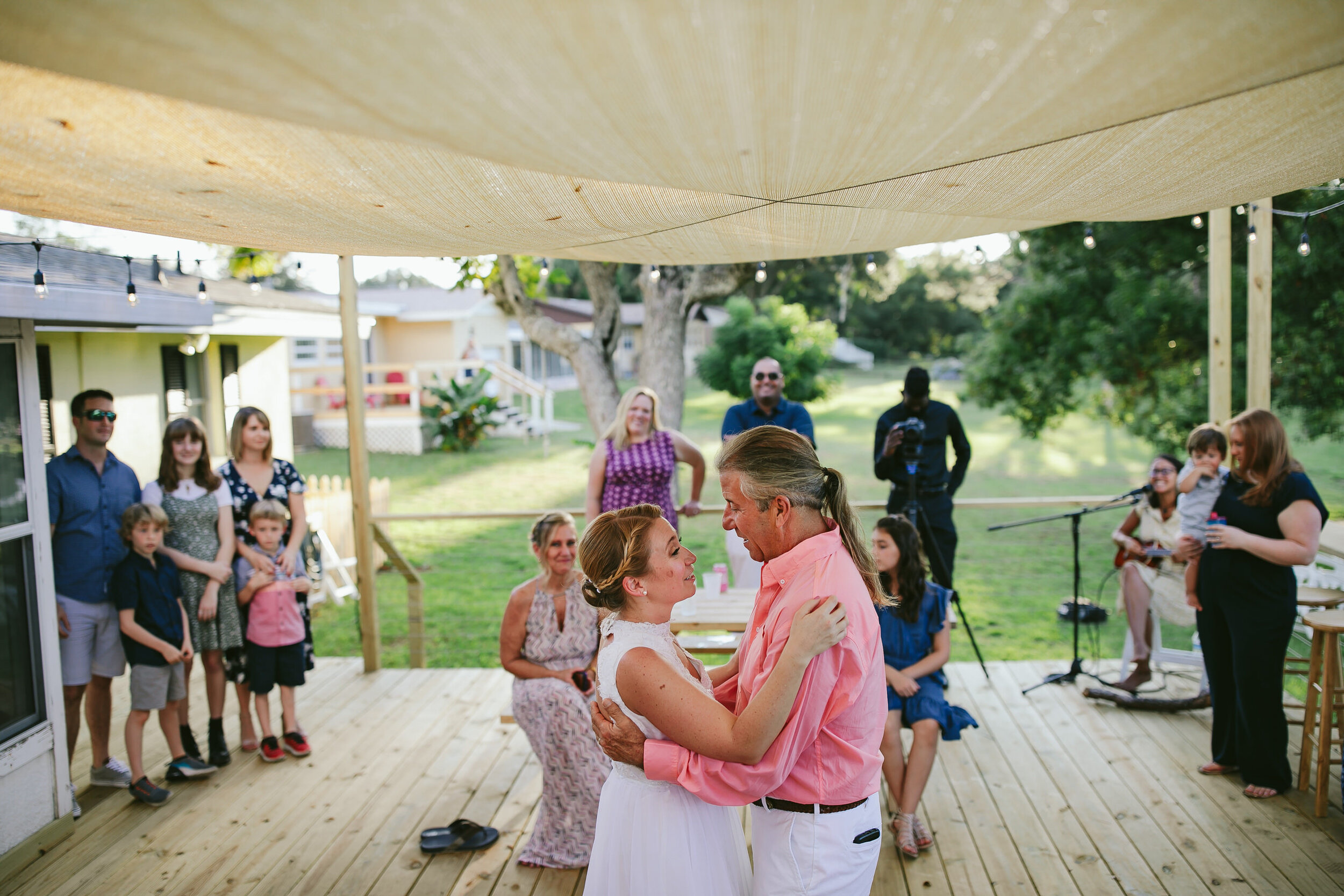Backyard-Wedding-Father-Daughter-Dance