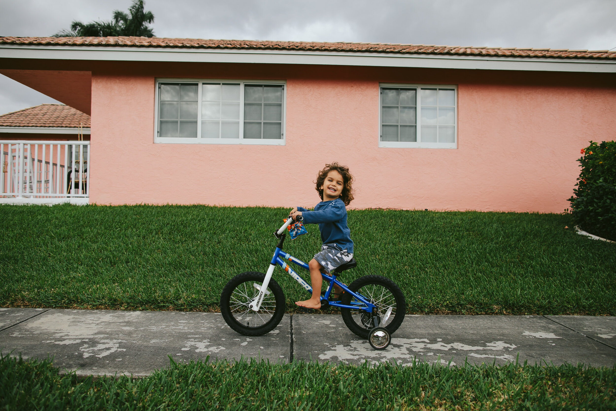 Family-DITL-Experience-Tiny-House-Photo-Florida-Photographer-46.jpg