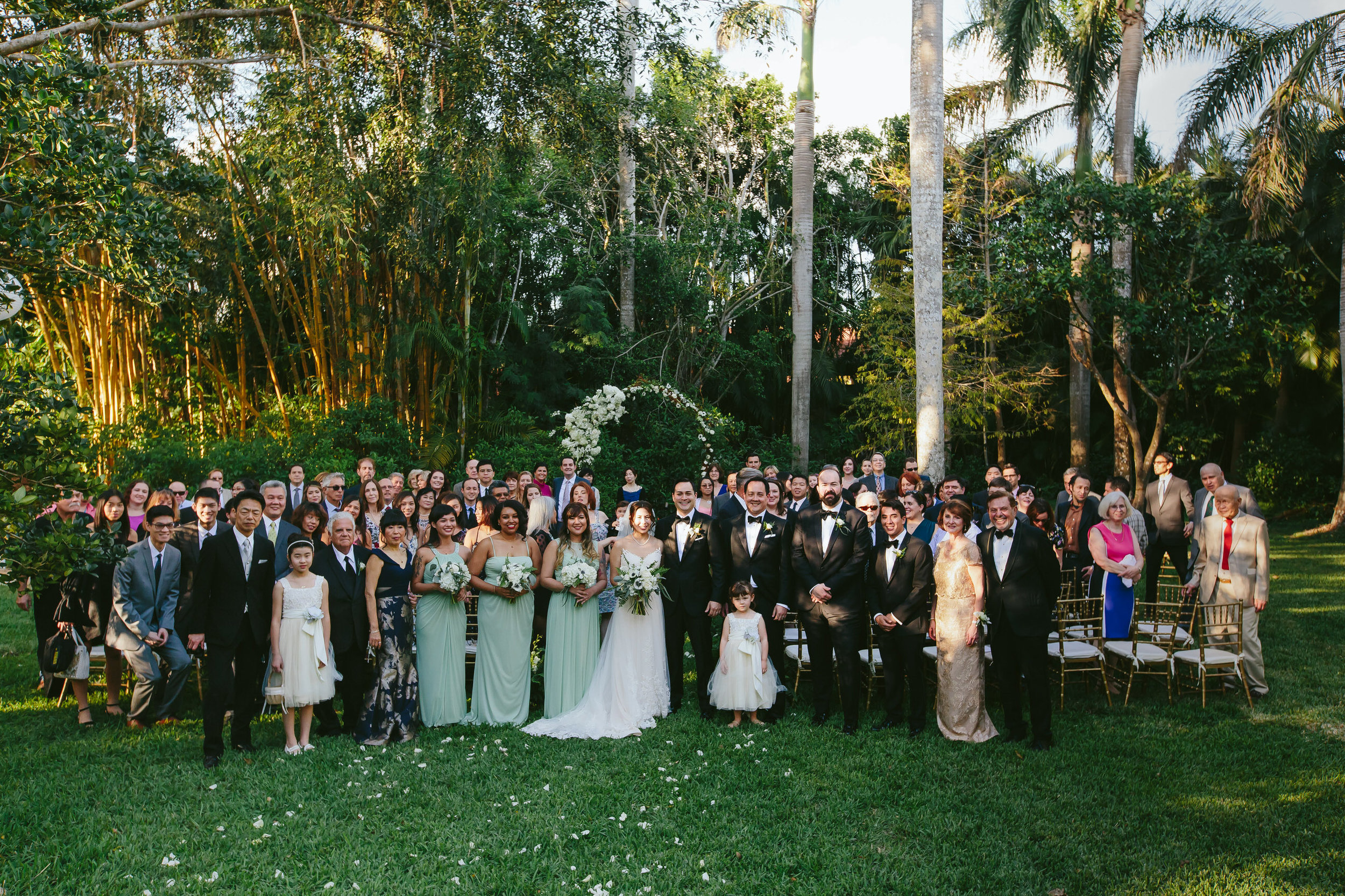 wedding_guests_portrait_ceremony_tiny_house_photo_backyard_rustic_wedding.jpg