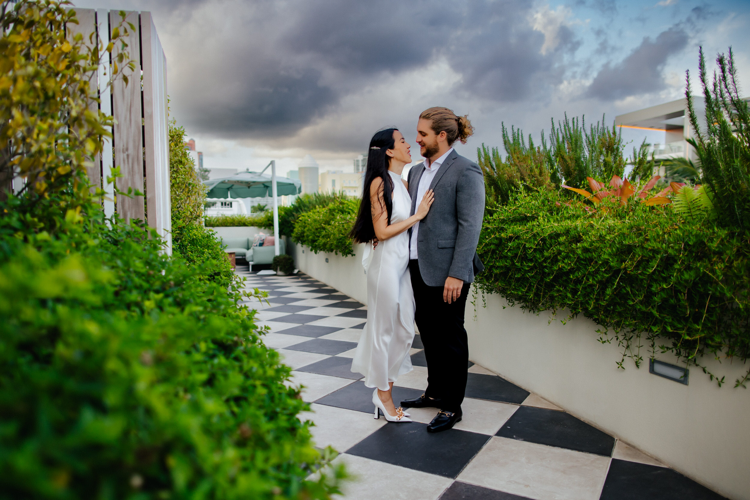 Stylish Couple Elope in South Beach on 4/20