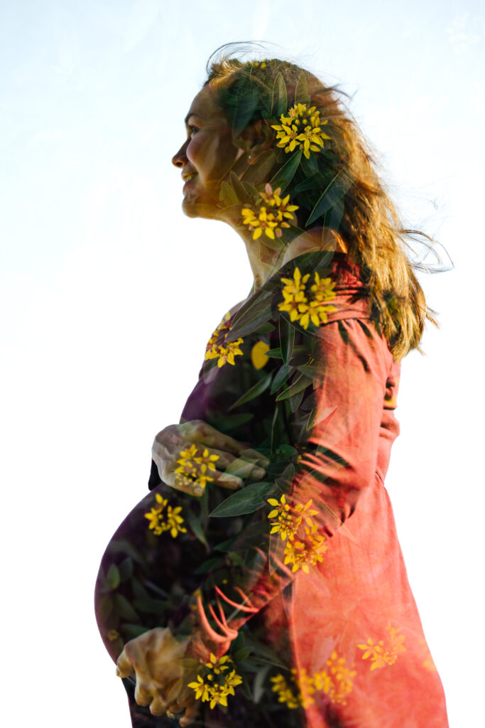 Pregnancy Portraits in Florida Nature