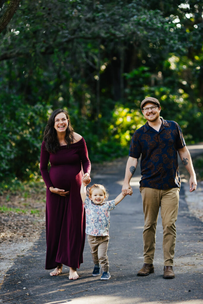 Pregnancy Portraits in Nature Florida