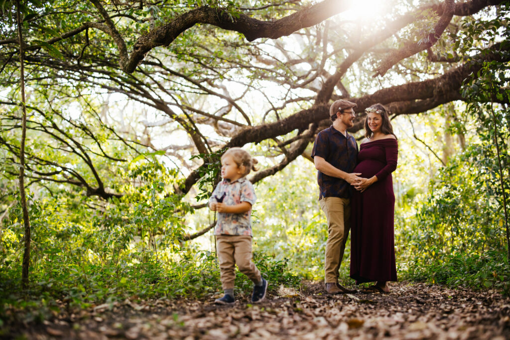 Pregnancy Portraits in Florida Nature