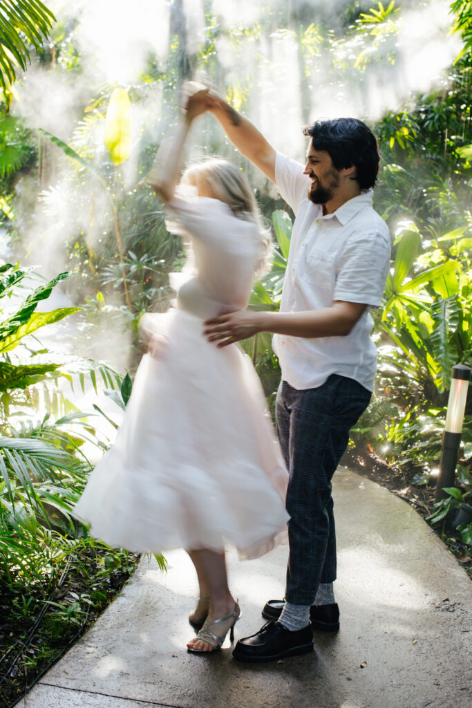 Romantic Botanical Garden Engagement Photos in Florida