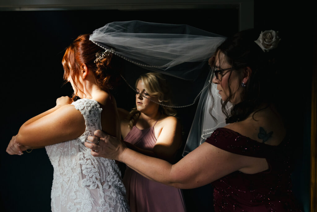 Hudson Valley Intimate Wedding Photographer