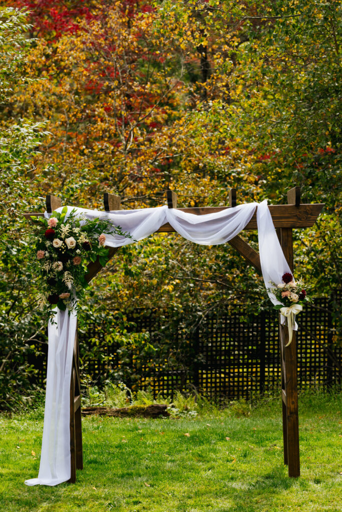 Hudson Valley Intimate Wedding Photographer
