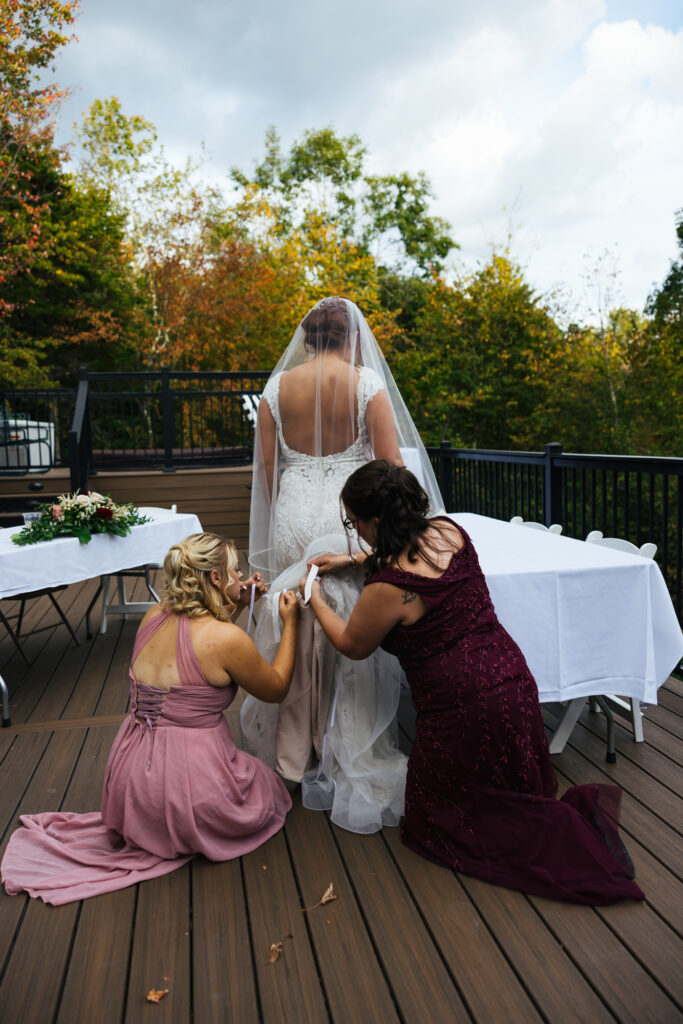 Hudson Valley Intimate Wedding Photographer