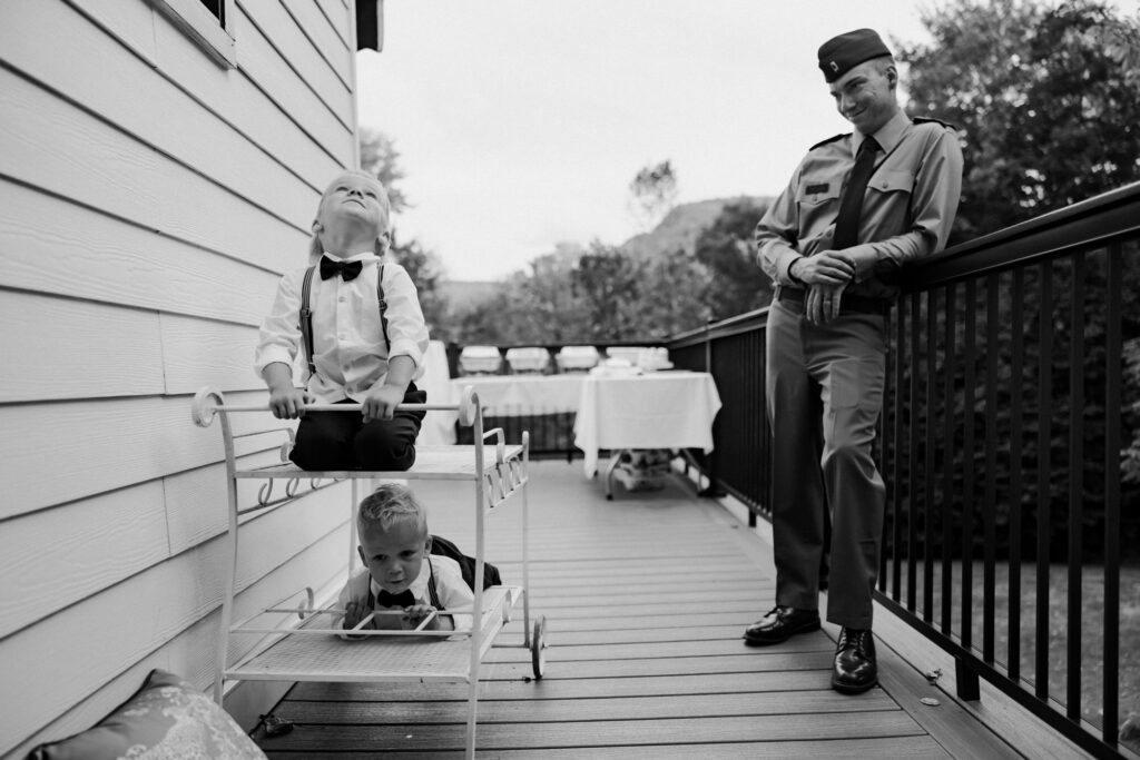 Hudson Valley Intimate Wedding Photographer
