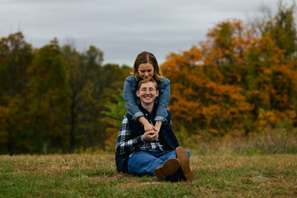 Cute Fall Engagement Portraits