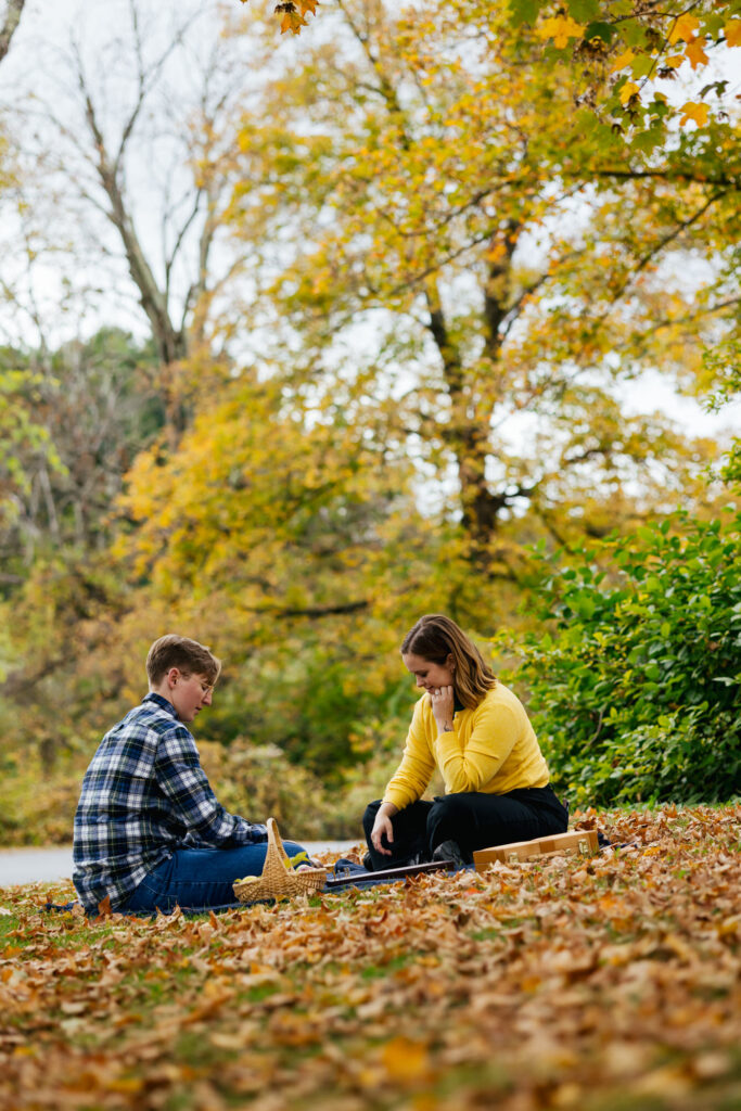 Engagement photos in fall